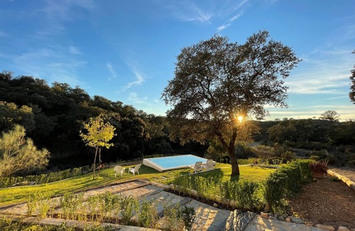 El Garrobo House | Casa Rural Los Gorriones : 25 minutes from Seville