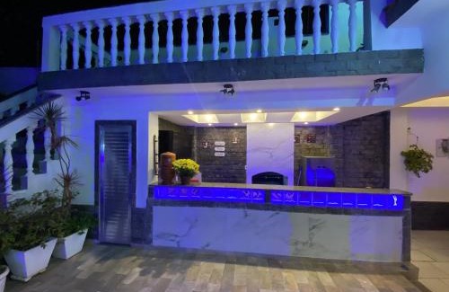 Curicica House | Casa R2, com piscina a 04 Km do Parque Olímpico