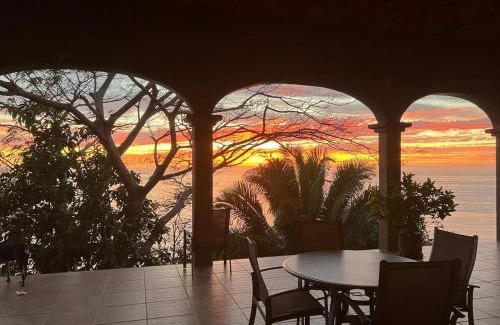 Lo de Marcos House | Casa Rebeca - Hill Serenity