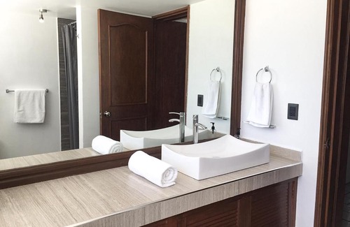 Tres de Mayo House | Casa Reforma