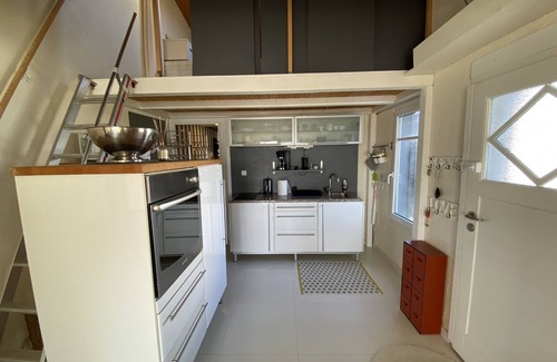 Mas Pinell Apartment | Casa Regina - Seafront, A/C, and Parking