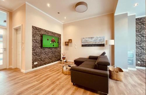 Dittelstedt Apartment | CASA REHSE I Loft-Apartment mit Gartenblick I kostenlos Parken & WLAN I Self-Check-in I 55Zoll-Smart&Kabel-TV I ÖPNV