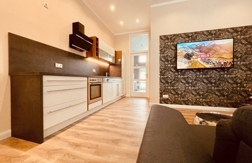 Dittelstedt Apartment | CASA REHSE | Loft Apartment with Garden View