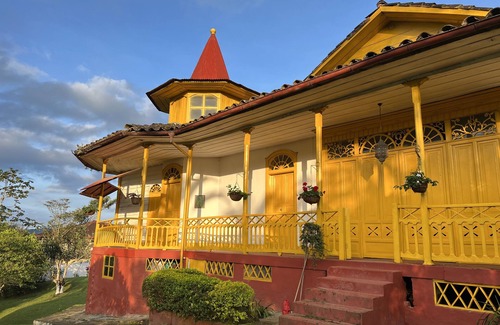 La Cumbre House | Casa Republicana y Joya Colonial, Ideal Para Familias