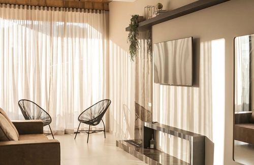 Nova Esperanca House | Casa Requinte com Piscina