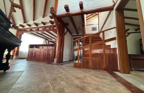 Tumbaco House | Casa RiGi Deluxe