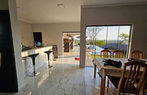 Paranapanema House | Casa Riviera Santa Cristina XIII