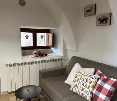 Rocca di Cambio House | Casa Rocca di Cambio