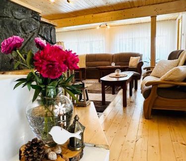 Hangu House | Casa Rogin