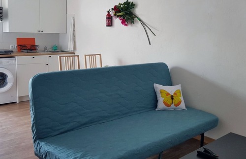 Tias Resort | Casa Roja - Small holiday complex pool in the centre of Tias
