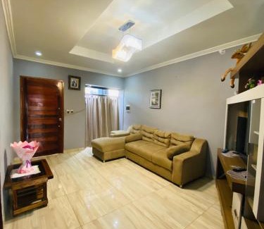 Encarnacion Villa | Casa Rojas