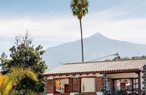 El Guincho Villa | Casa romántica con piscina climatizada, Wi-Fi y vistas al mar en Icod de los Vinos - ES-279-2