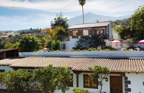 El Guincho Villa | Casa romántica con piscina climatizada, Wi-Fi y vistas al mar en Icod de los Vinos - ES-279-2