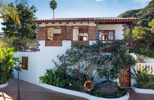 El Guincho Villa | Casa romántica con piscina climatizada, Wi-Fi y vistas al mar en Icod de los Vinos - ES-279-2