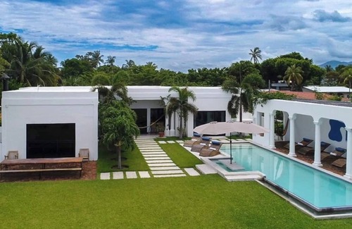 Llano de Los Patos Villa | Casa Roma - Luxury Villa