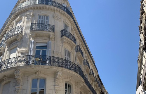 Gares Apartment | Casa Roma old town Montpellier