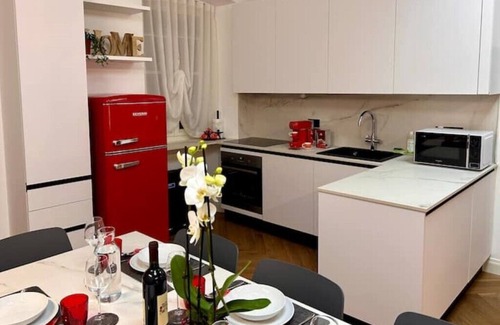 Trieste Old Town Apartment | Casa Romano Suites eco apartment RUBINO