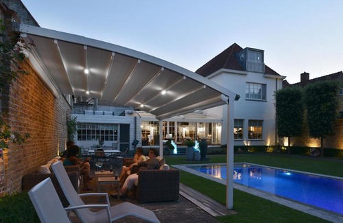 Historical Center Bruges Bed & Breakfast | Casa Romantico