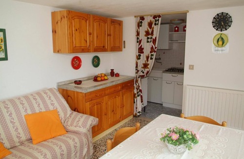 Val Maria-Pur Apartment | Casa Rosa, beautiful view of Lago di Ledro - Apartment 1