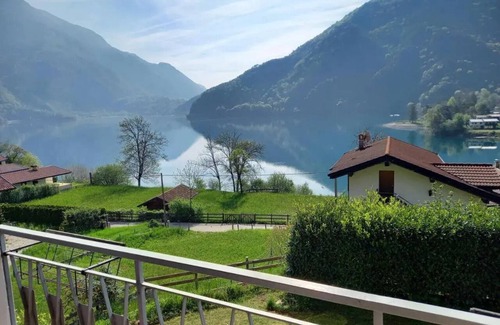 Val Maria-Pur Apartment | Casa Rosa, beautiful view of Lago di Ledro - Apartment 1