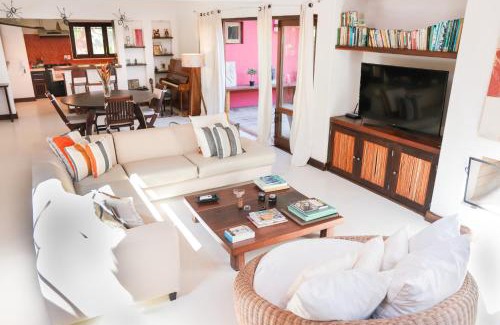 Arraial d'Ajuda House | Casa Rosa Coqueiros