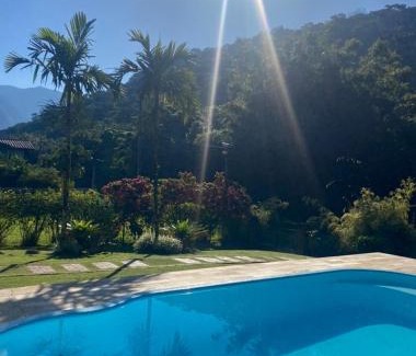 Guapimirim House | Casa rosa de Guapimirim