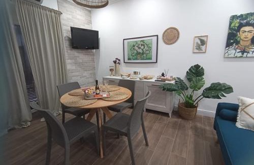 Posta Fibreno House | Casa Rosamari - su Lago di Posta Fibreno, Appartamento con camino