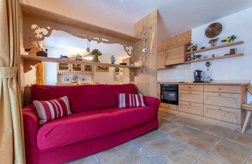 San Giovanni di Fassa Apartment | Casa Rosi