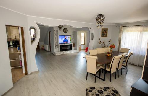 Vetel House | Casa Royal