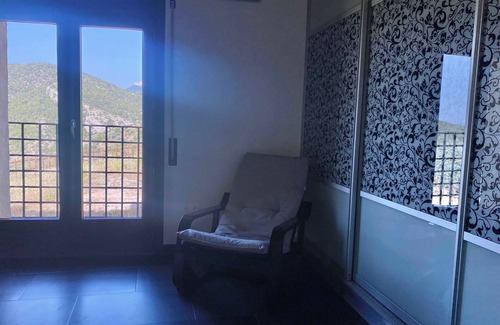 Penarroya de Tastavins Cottage | Casa Rural Espaciosa, Ubicación Única, con Jacuzzi, Apta p/Mascotas, Rutas/btto