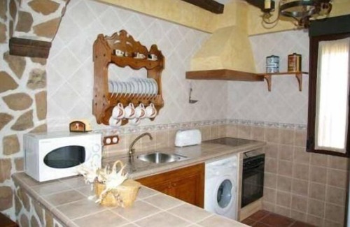 San Pablo de los Montes Cottage | Casa Rural Cristina I, II and III for 4 people