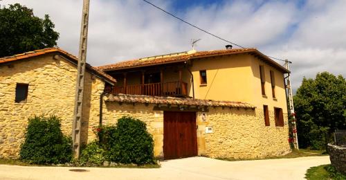 Vallejo de Sotoscueva Ski Chalet | CASA RURAL. COVARACINO OJO GUAREÑA