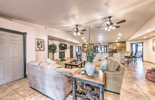 Alto House | Casa Ruidoso Cabin Hot Tub, Views and Pool Table!