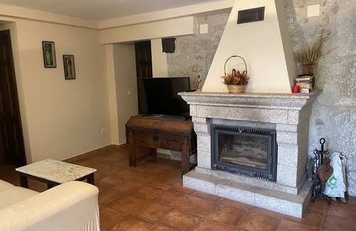 Jarandilla de la Vera Cottage | Casa Rural en Jarandilla de la Vera con Jardín y Barbacoa