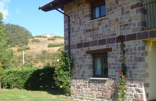 San Salvador de Cantamuda Ski Chalet | Casa rural LLOSA Planta PRIMERA y Planta BAJA