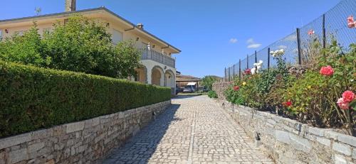 Valdefuentes de Sangusin House | Casa Rural Fuente Clavel