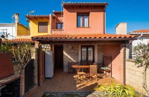 Aldeadavila de la Ribera House | Casa Rural El Olivo/El Almendro