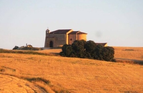 Penasrubias de Piron Cottage | Casa Rural el Alimoche for 4 people