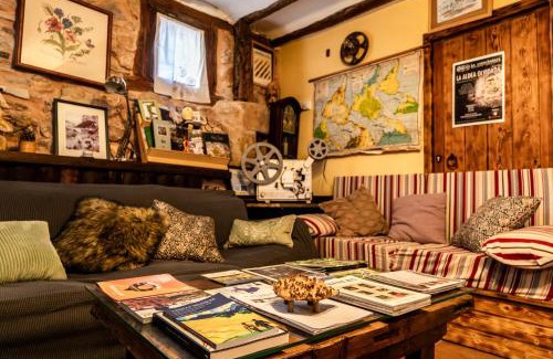 Peralejos de las Truchas Bed & Breakfast | CASA RURAL EL BÚ - B&B Alto Tajo Alojamiento Rural Guadalajara
