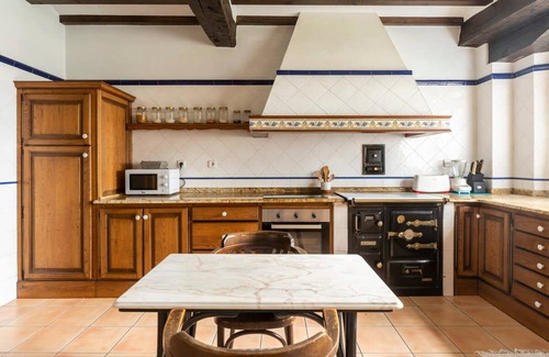 Valle de Cabuerniga Ski Chalet | Casa rural La Carlota Renedo de Cabuerniga