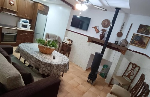 San Carlos del Valle Cottage | Casa Rural Doña Gumersinda en San Carlos del Valle