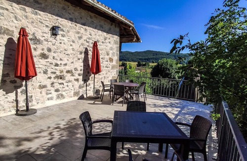 Larraun House | Casa Rural Acogedora