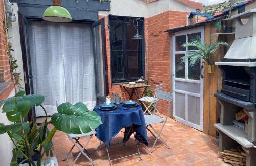 Velliza House | Casa Rural Alfoz, -Tiny house- con patio privado y barbacoa