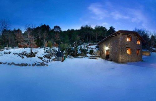 Montanuy House | Casa rural alquiler íntegro Borda de Calvera para