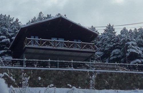 Hoyos del Espino Ski Chalet | Casa Rural Alta Ladera