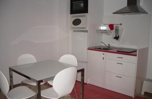 Aninon Apartment | Casa rural Apartamentos La Fonda