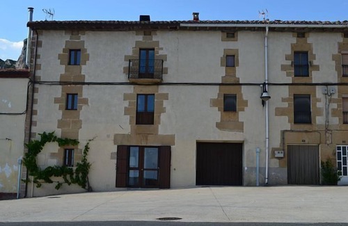 Lapoblacion Cottage | Casa rural Atalaya for 9 people