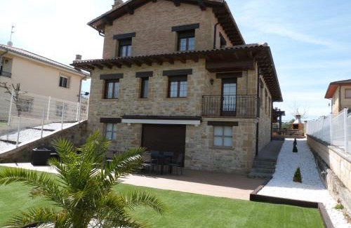 Lacar House | Casa Rural Baigorri