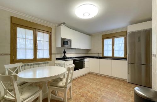Lacar House | Casa Rural Baigorri