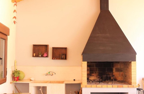 Santo Domingo de Moya House | Casa Rural CasaBlasa